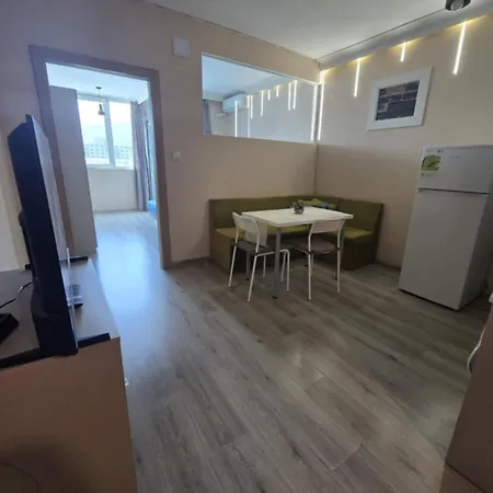 Апартаменты Uvanliev Studio *