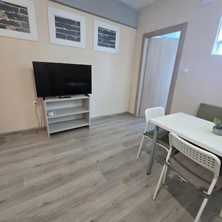 Uvanliev Studio * София